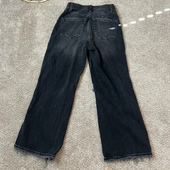 Free People Black Cropped Jeans - Picture 2 of 3